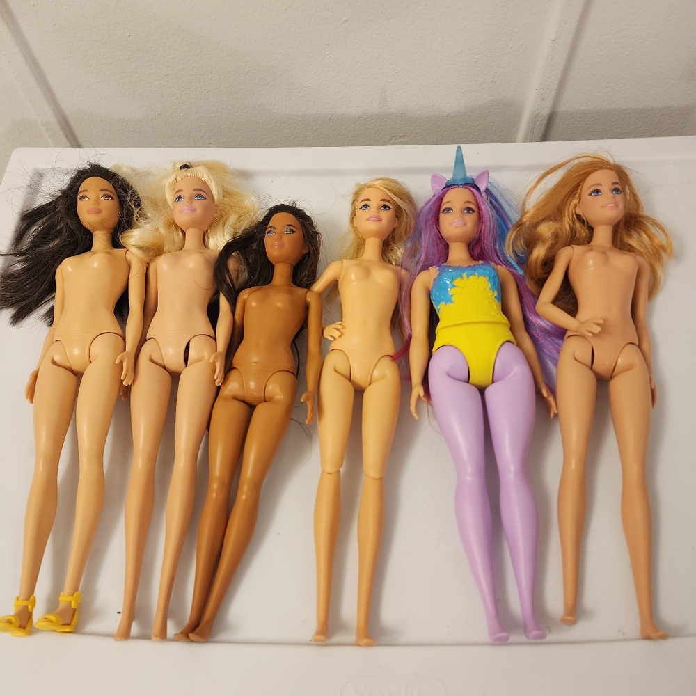 Barbie Fashionistas Modern Lot